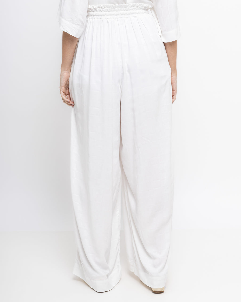 Pantalona em viscose maquinetada