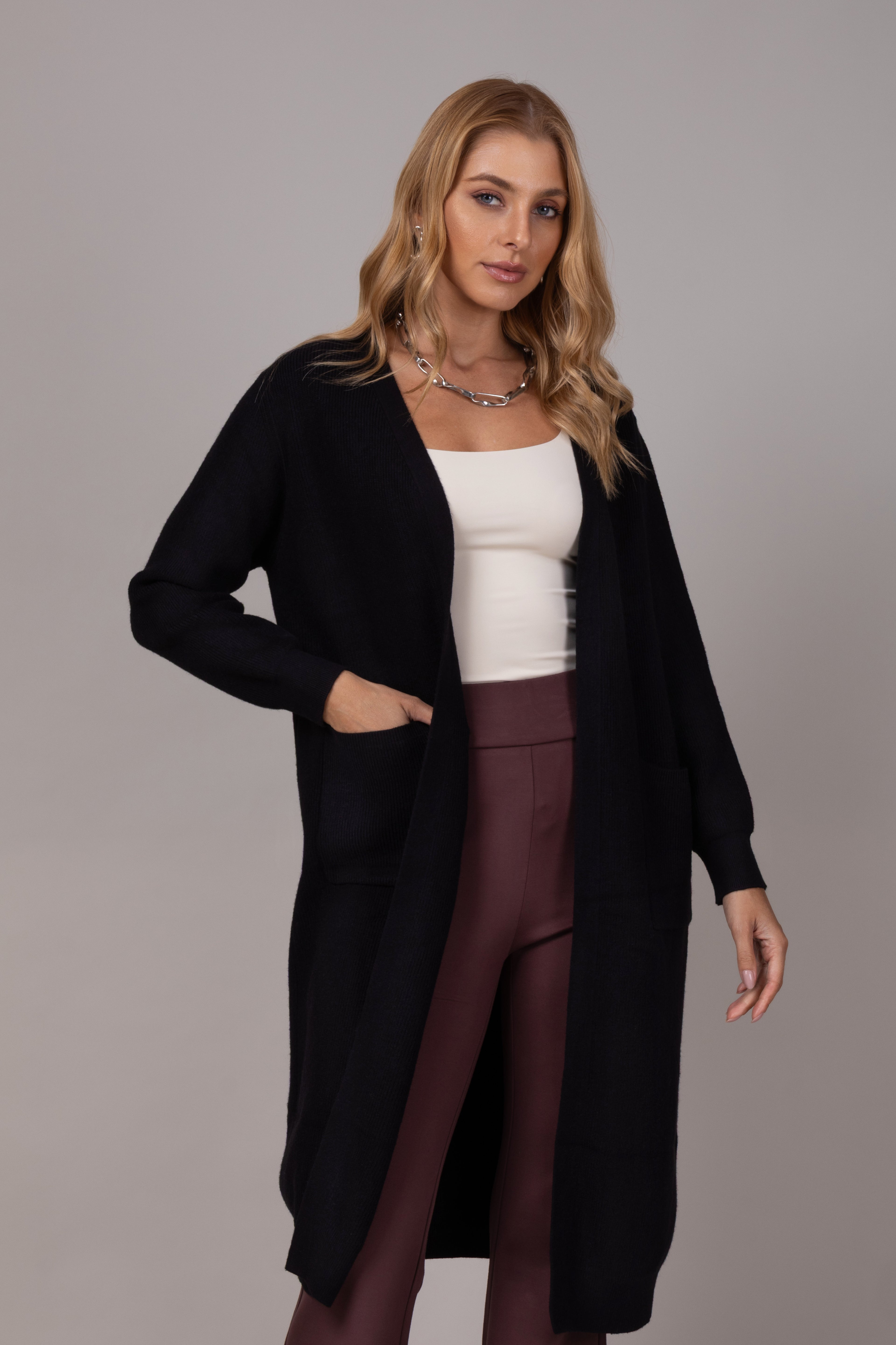 Cardigan alongado em tricot soft
