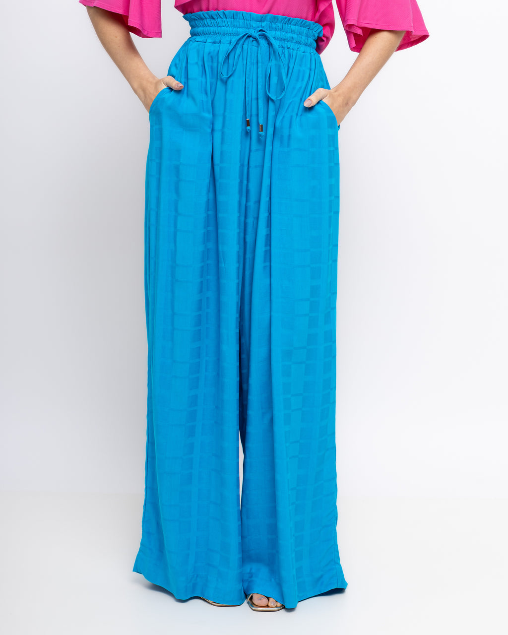 Pantalona em viscose maquinetada