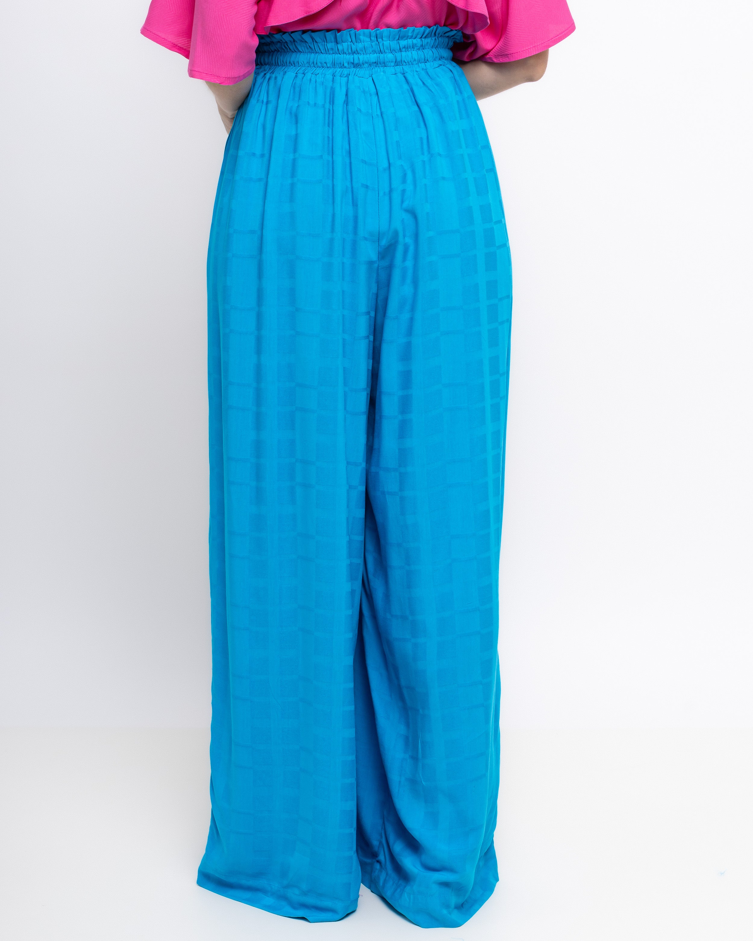 Pantalona em viscose maquinetada