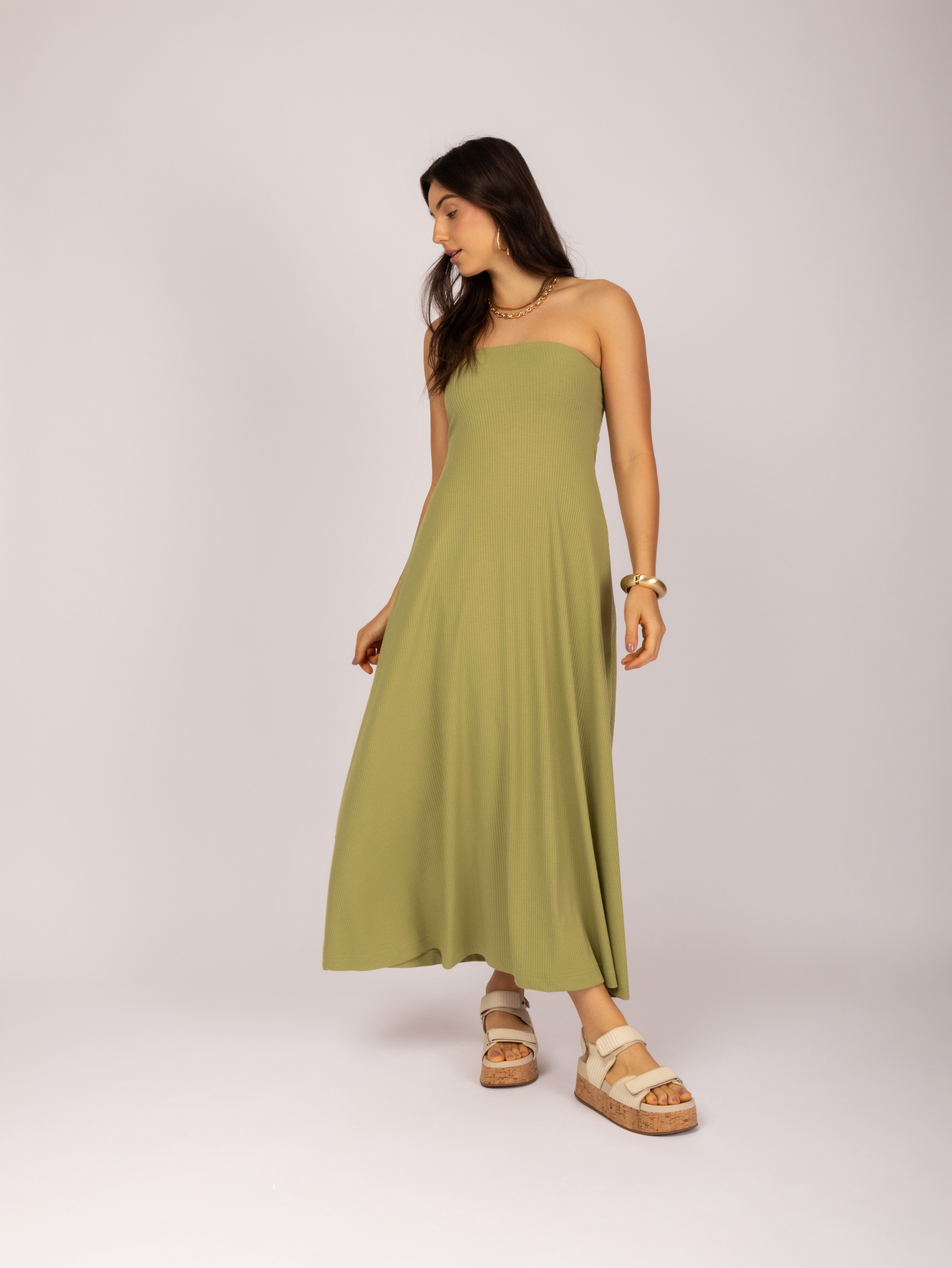 Vestido em malha sem alça