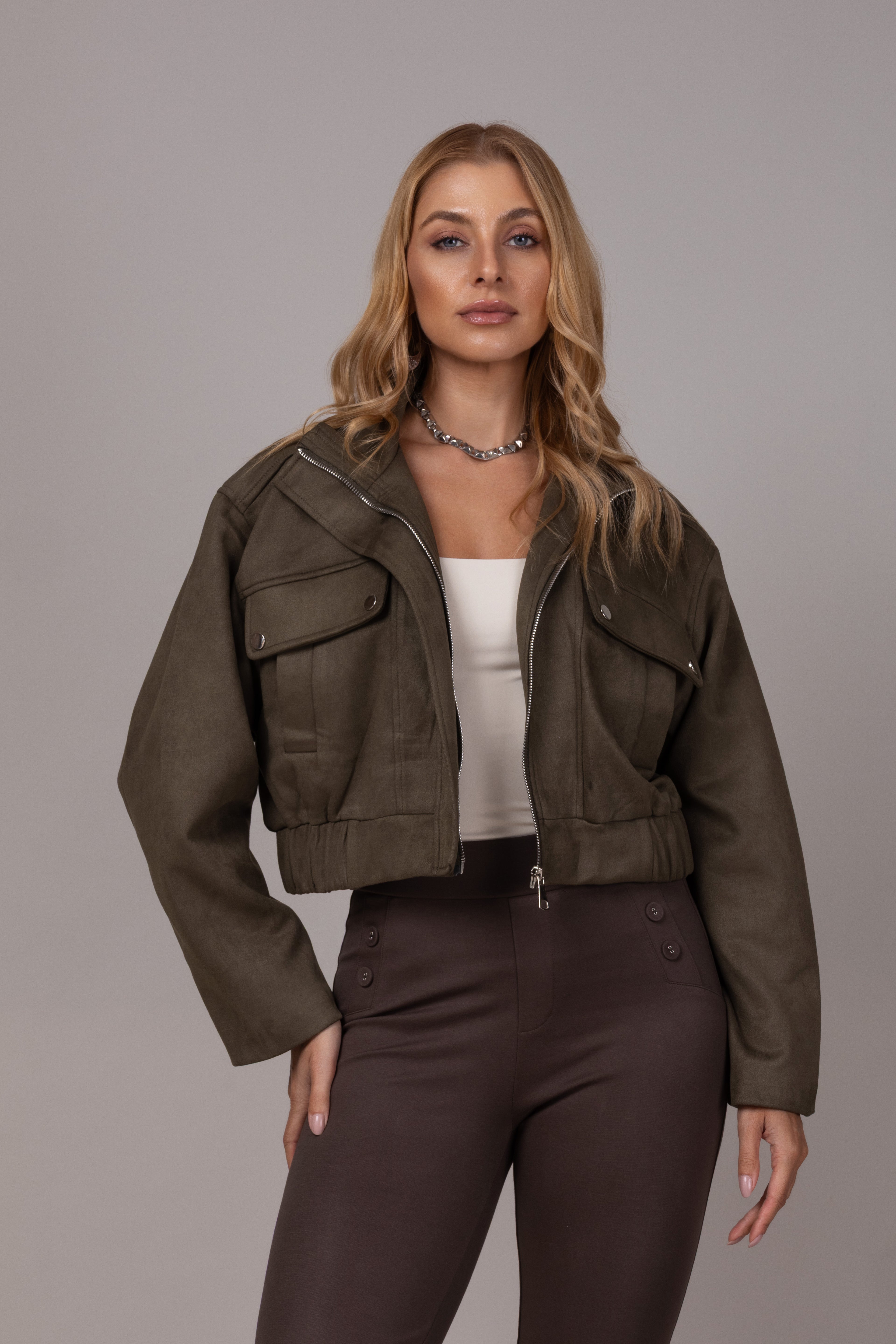 Jaqueta bomber camurça