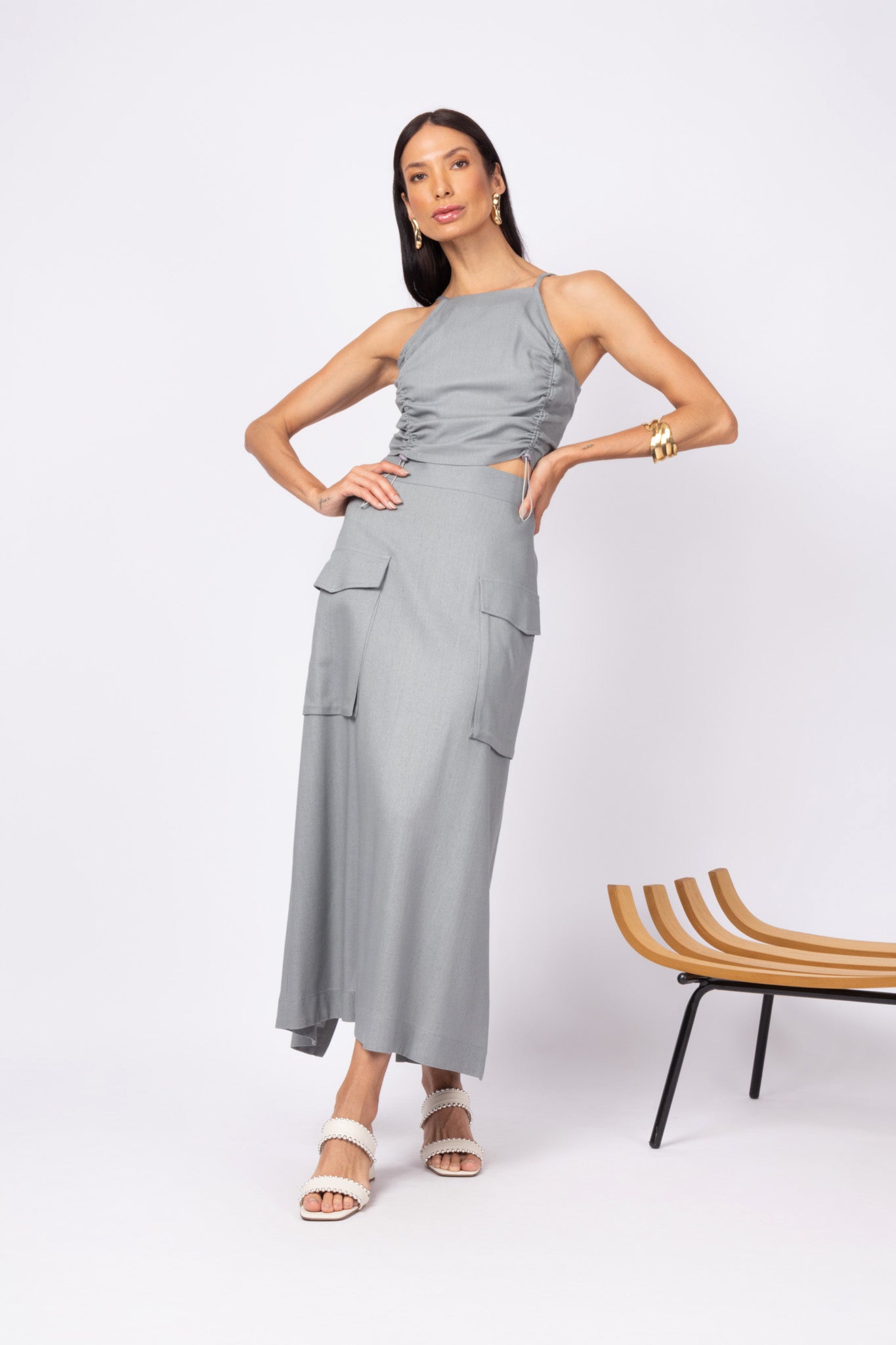 Conjunto de top e saia longa cargo
