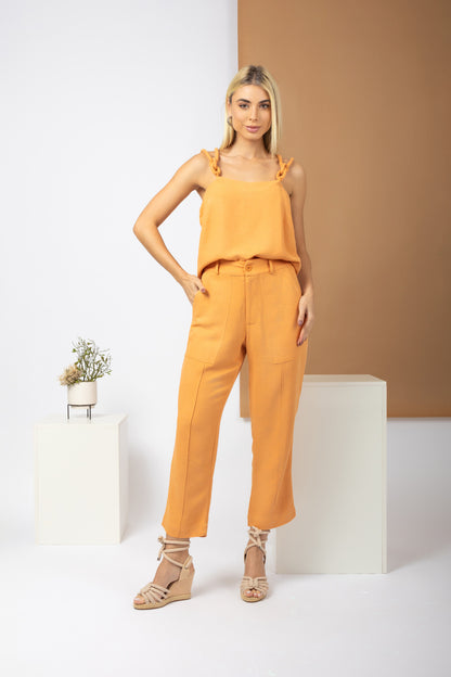 Conjunto com cropped de nó azelha