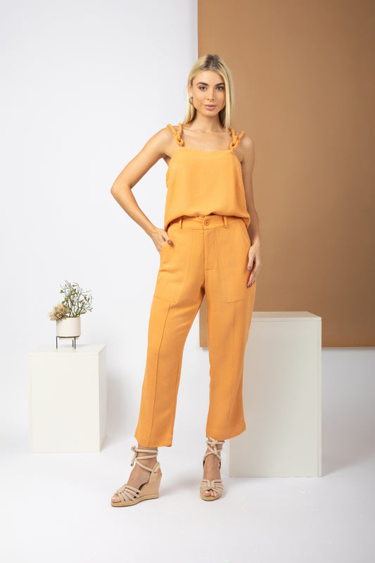 Conjunto com cropped de nó azelha