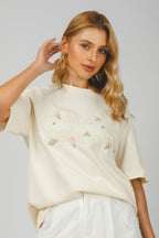T-Shirt make love not war bege -detalhes frontal