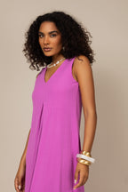 Vestido midi com prega decote Vroxo - detalhes frontal
