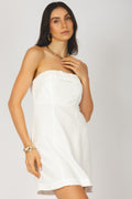 Vestido curto tomara que caia branco - detlhes frontal