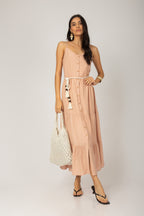 Vestido midi alça com cinto cordão rosa - vista frontal