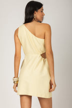 Vestido ombro único abertura lateral amarelo - vista posterior