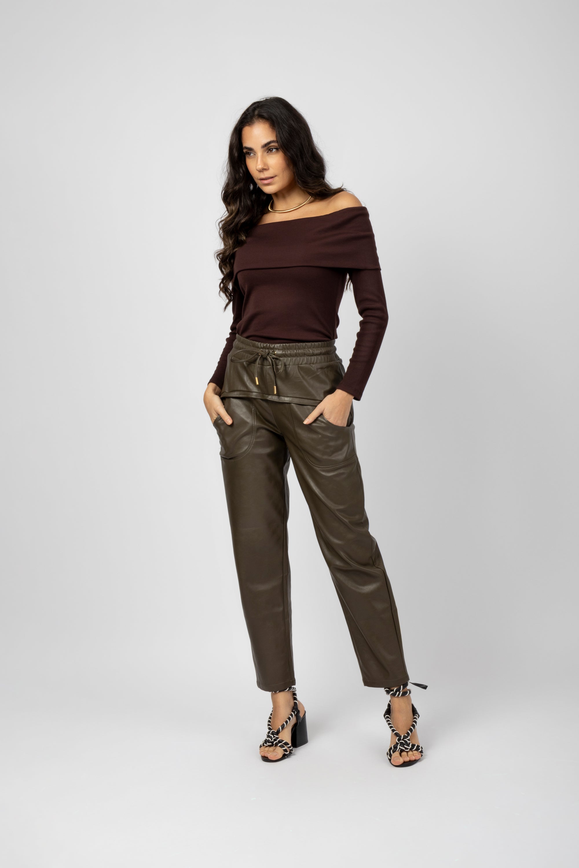 Blusa ombro a ombro