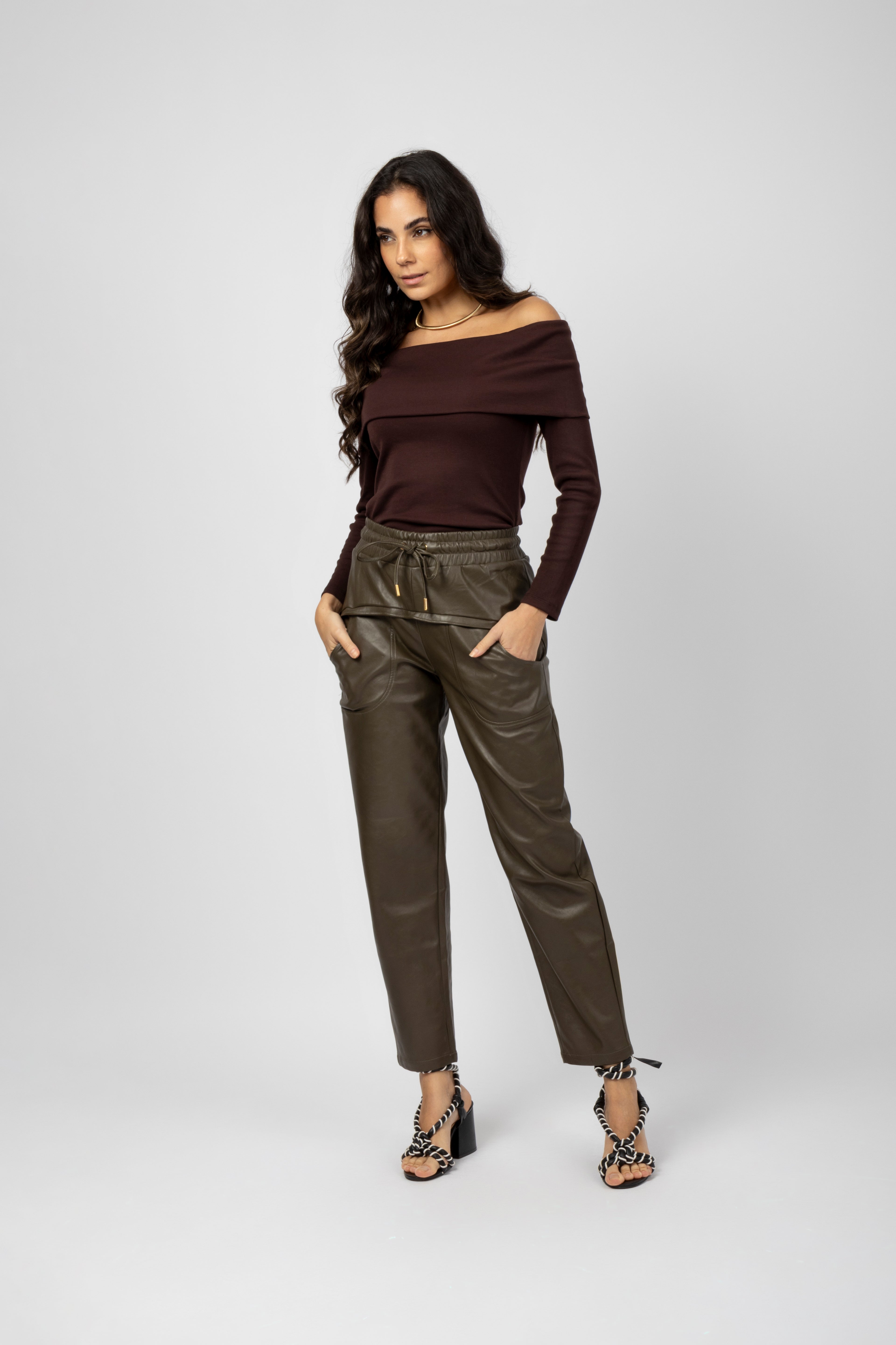 Blusa ombro a ombro