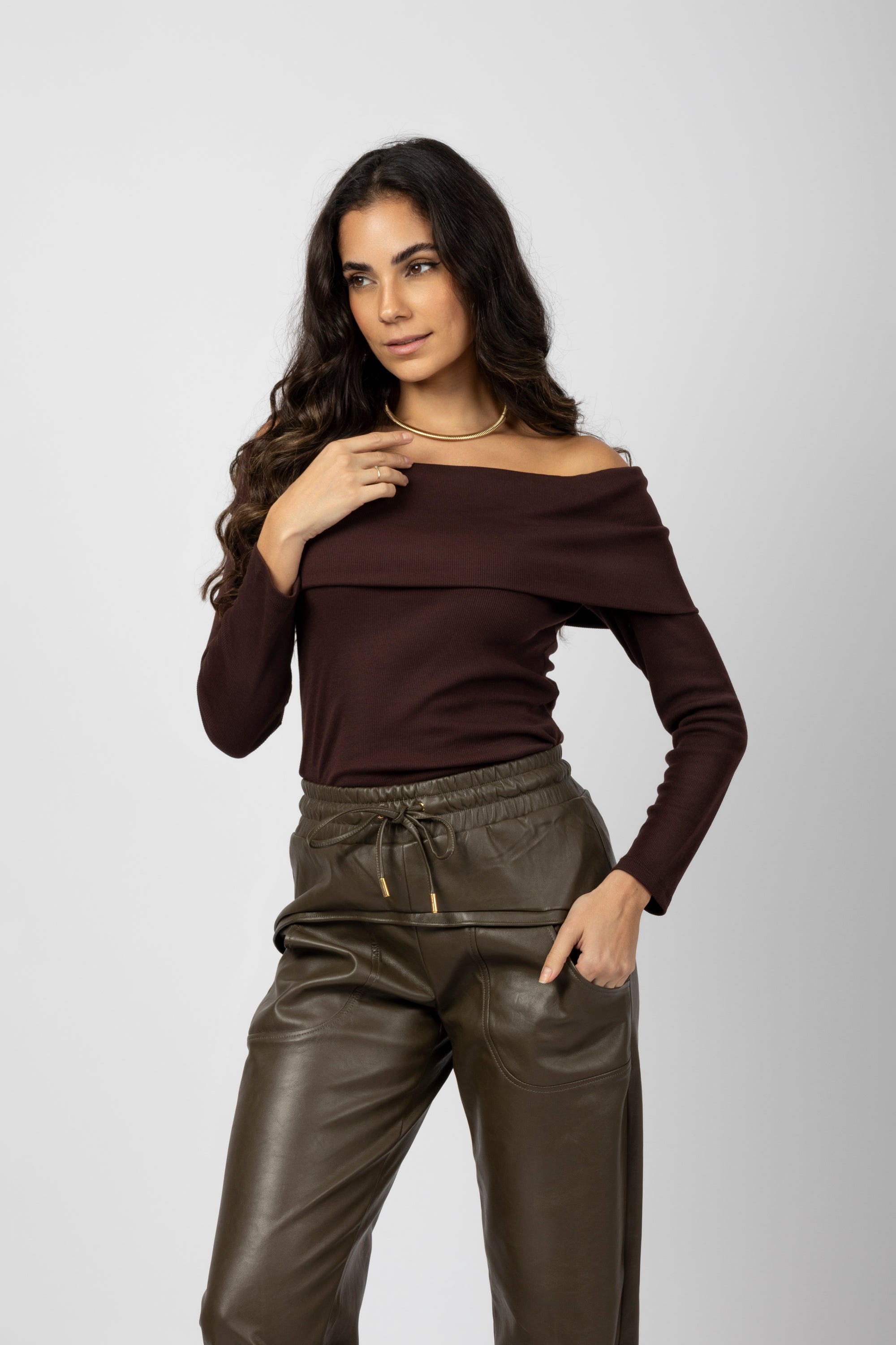 Blusa ombro a ombro