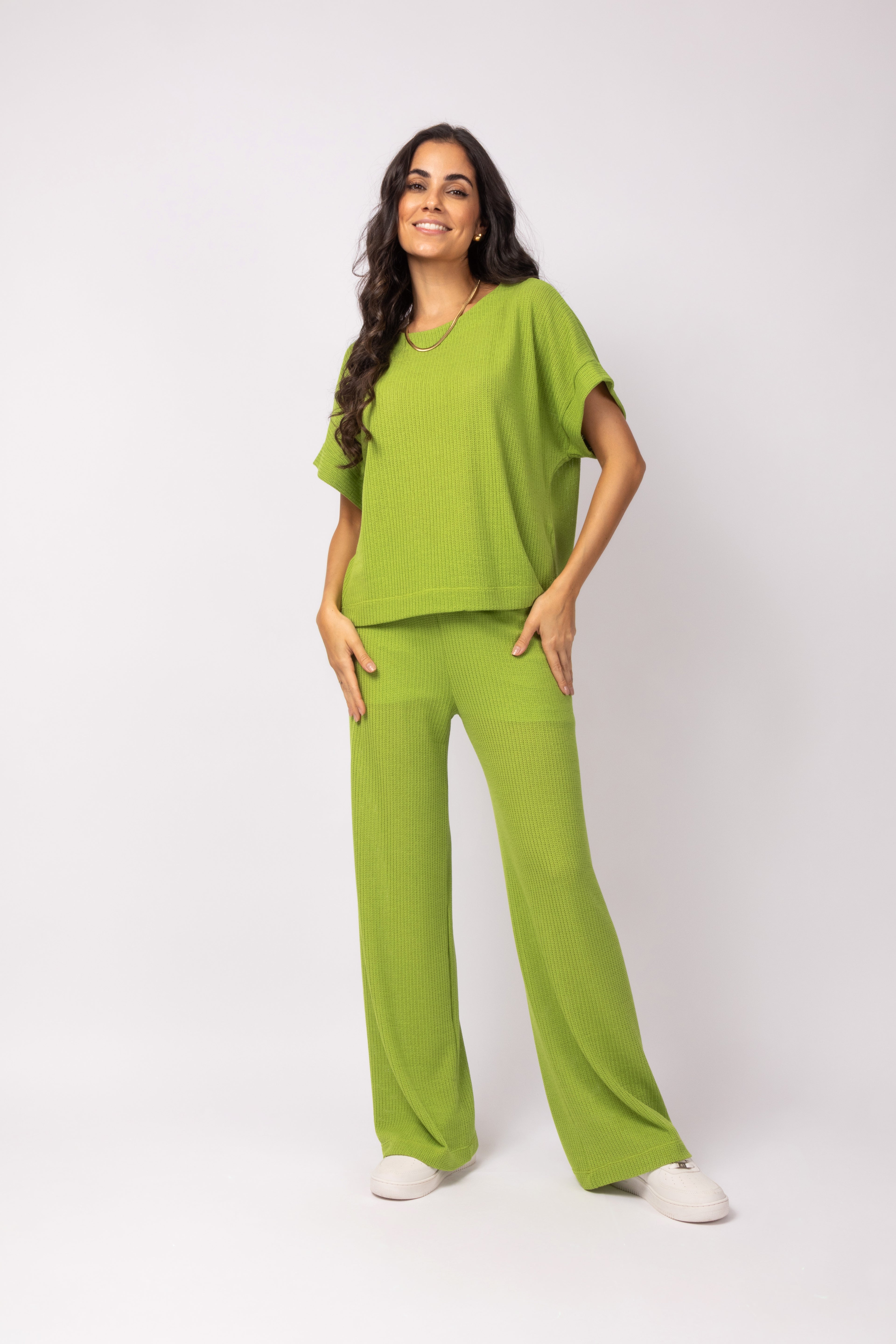 Conjunto de blusa com calça em malha