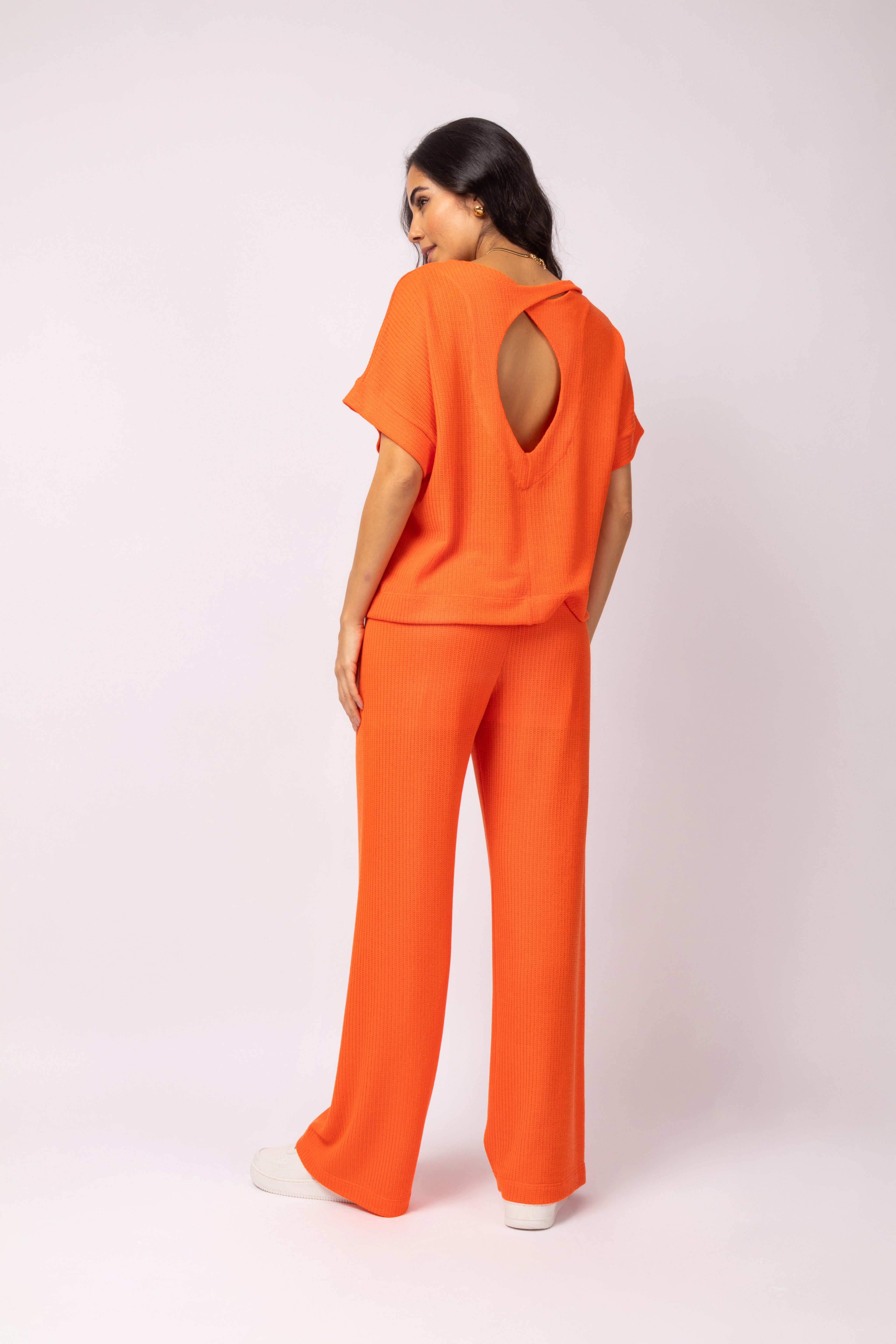 Conjunto de blusa com calça em malha