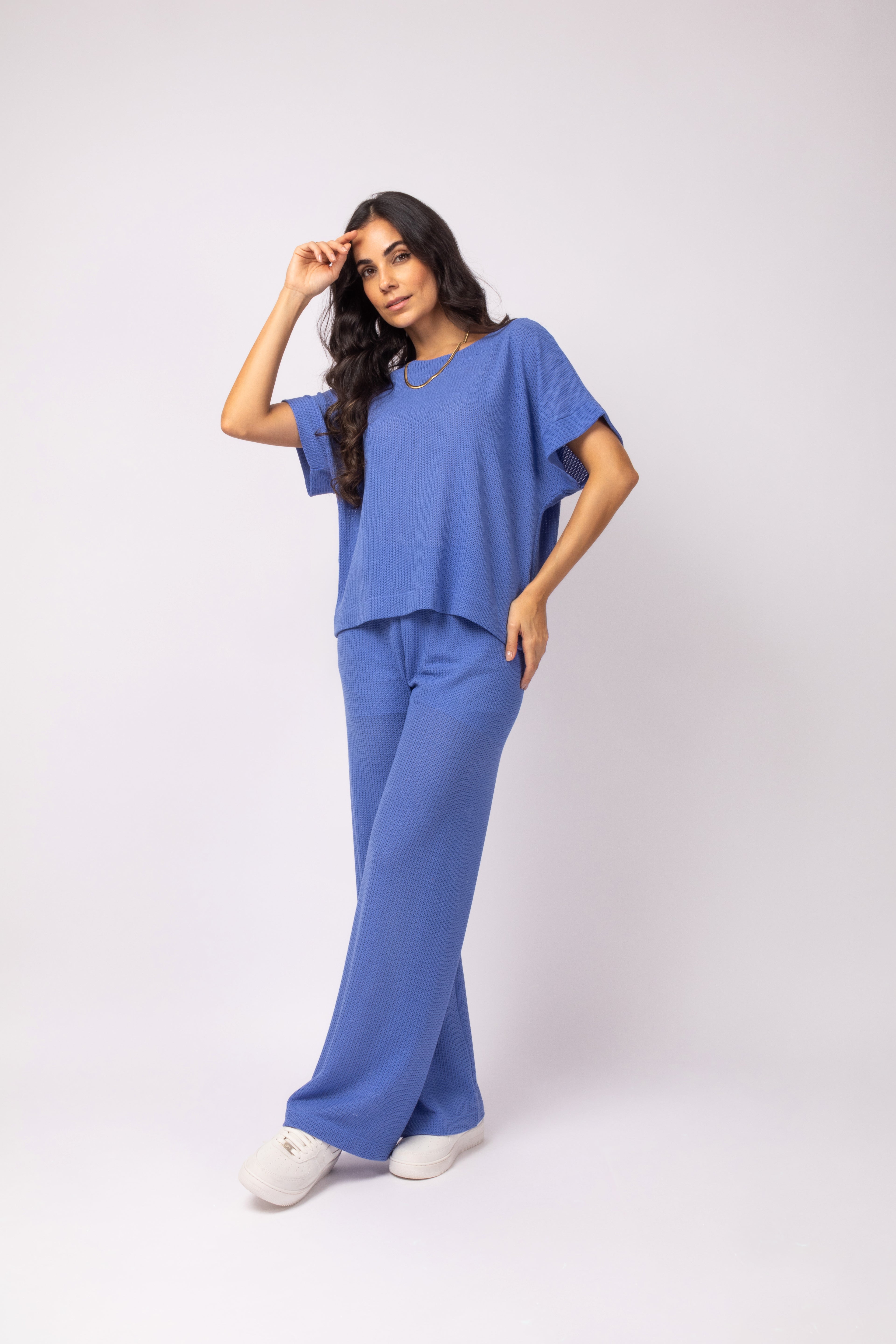 Conjunto de blusa com calça em malha