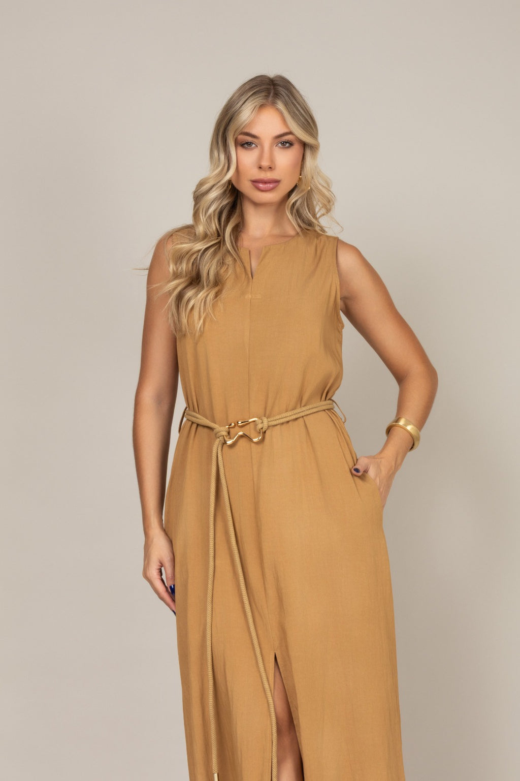 Vestido midi fluido