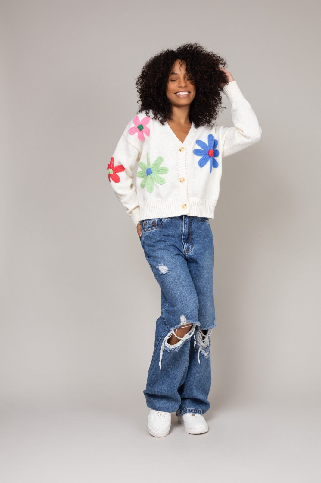 Cardigan de tricot floral