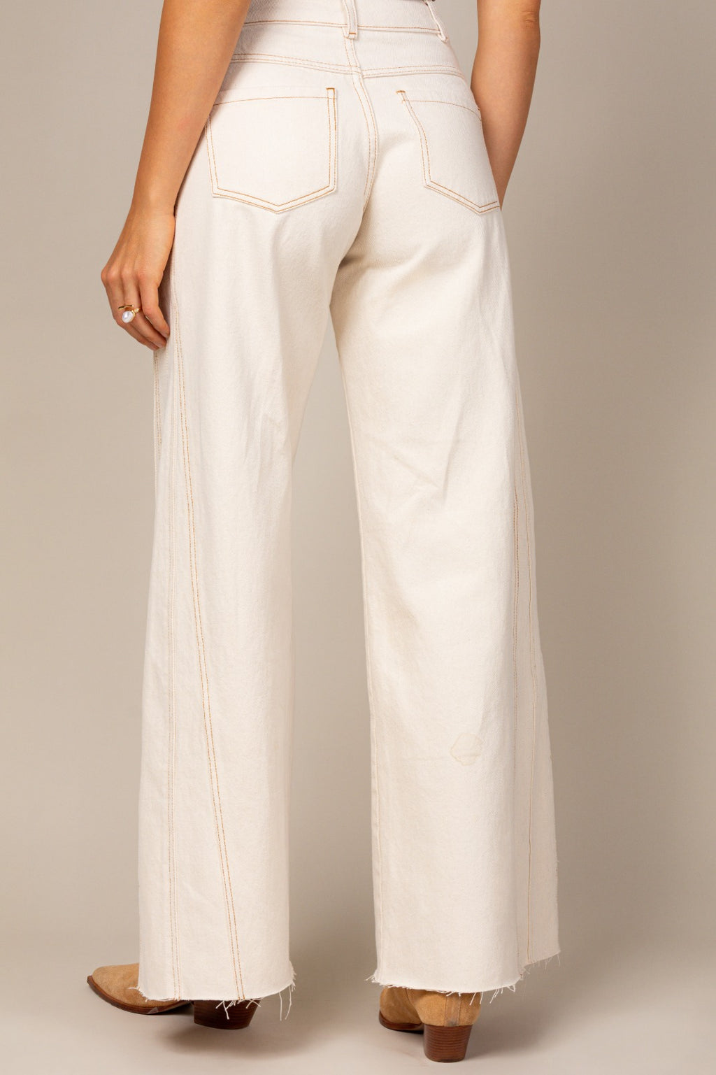 Calça pantalona off white