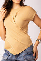 Blusa assimétrica em malha