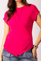 Blusa assimétrica em malha