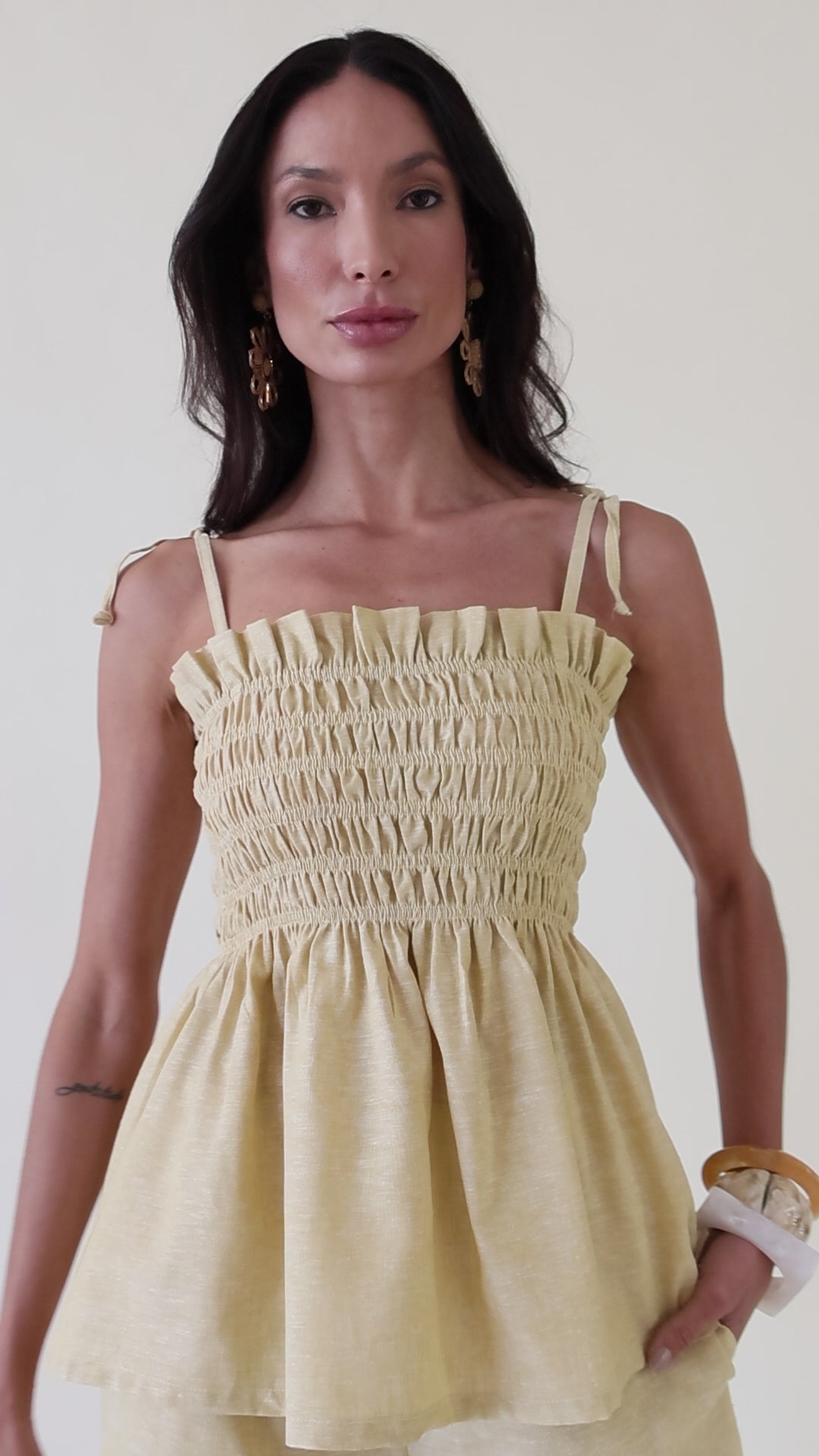 Conjunto blusa lastex e short