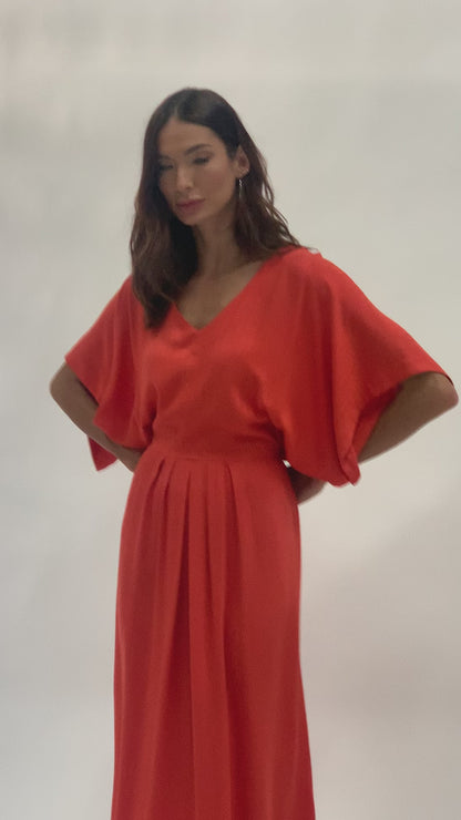 Vestido longo com pregas na cintura laranja