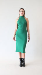 Vestido midi com gola