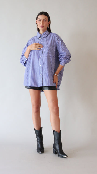 Camisa oversized listrada