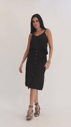 Conjunto de blusa com saia midi