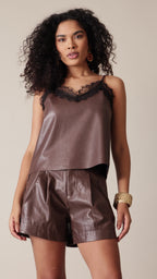 Shorts de couro curto