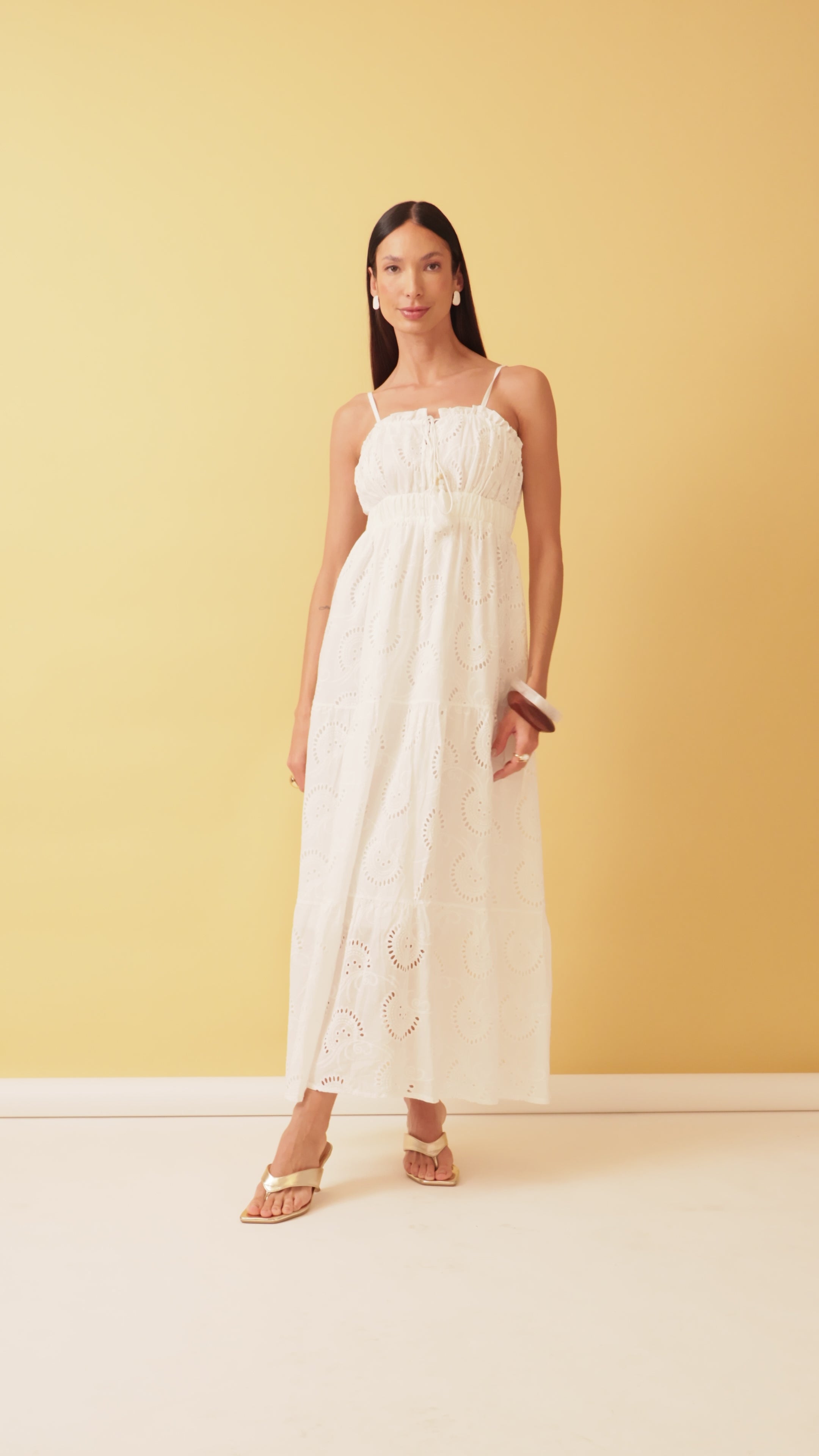 Vestido laise de alça
