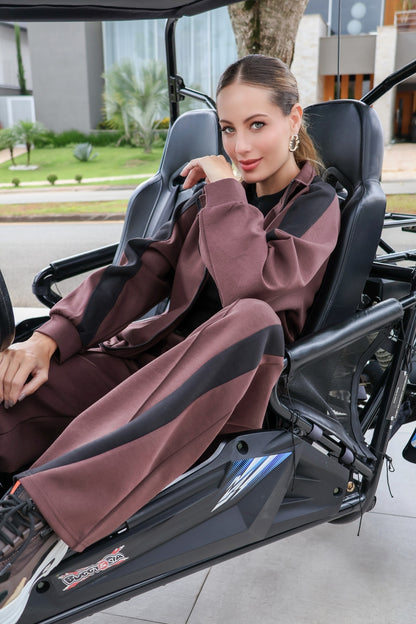 Conjunto de agasalho moderno