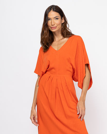 Vestido longo com pregas na cintura laranja
